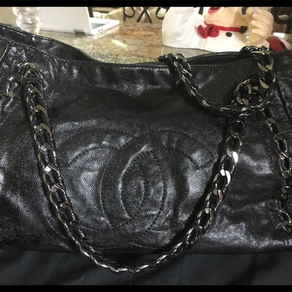 Chanel Luxe Ligne Additional Photos - Picture 2 of 8